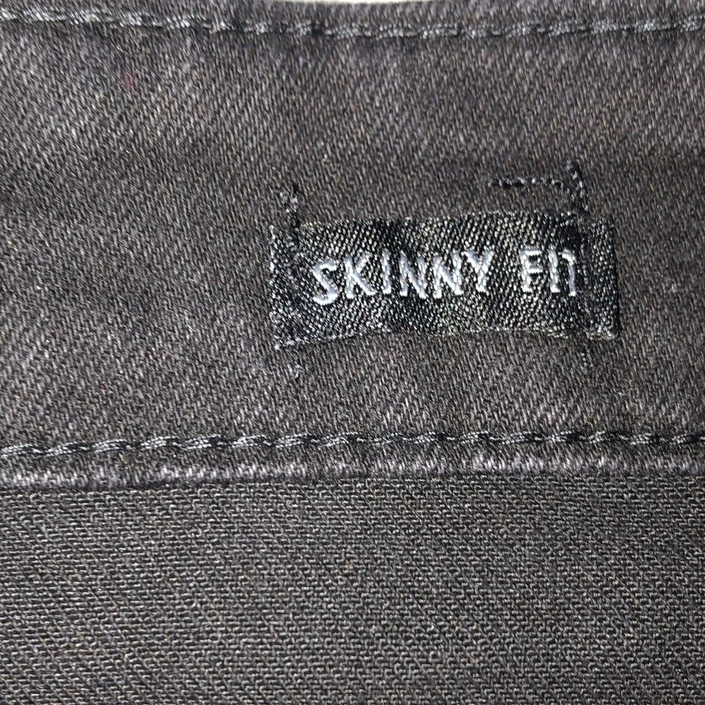 Waimea Men's 38 Skinny Fit Black Splatter Denim Shorts Distressed Fray Hem NWT